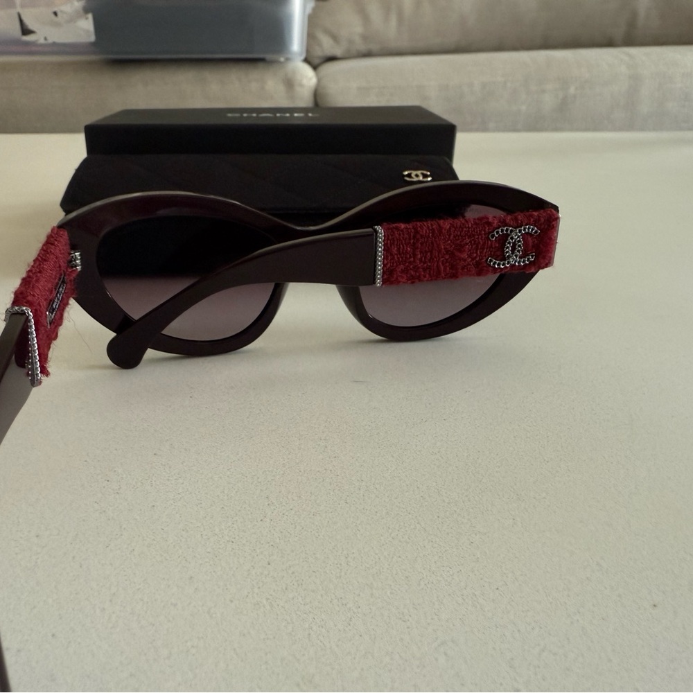 Chanel Sunglasses - Picture 5 of 9